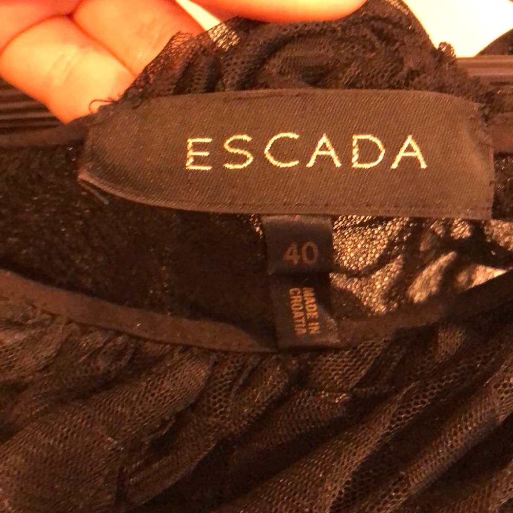 Beautiful Escada Cocktail Dress - Picture 3 of 7